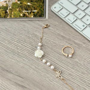 gold bracelets